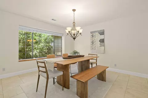Dining - 2364 La Madre Ct, Redding, CA 96002 photo 3 of 3