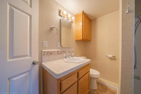 Bath - 21785 Bend Ferry Rd, Red Bluff, CA 96080 photo 2 of 3