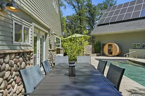 Exterior - 15745 Montgomery Ranch Rd, Redding, CA 96001 photo 26 of 27
