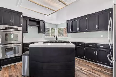 Kitchen - 13672 Twin Lakes Ln, Redding, CA 96003 photo 1 of 3