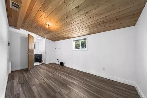 Bedroom - 3262 Rancho Rd, Redding, CA 96002 photo 2 of 2