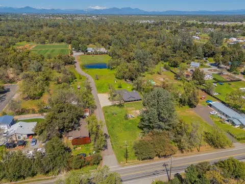 View/Area - 3262 Rancho Rd, Redding, CA 96002 photo 8 of 12