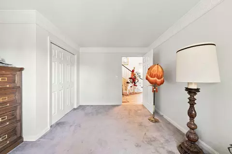 Bedroom - 1025 Chardonnay Walk, Redding, CA 96001 photo 8 of 10