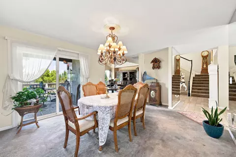 Dining - 1025 Chardonnay Walk, Redding, CA 96001 photo 2 of 4