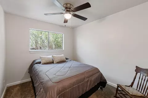 Bedroom - 3923 Meteor St, Redding, CA 96002 photo 3 of 6