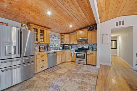 Kitchen - 4562 E Bonnyview Rd, Redding, CA 96001 photo 1 of 1