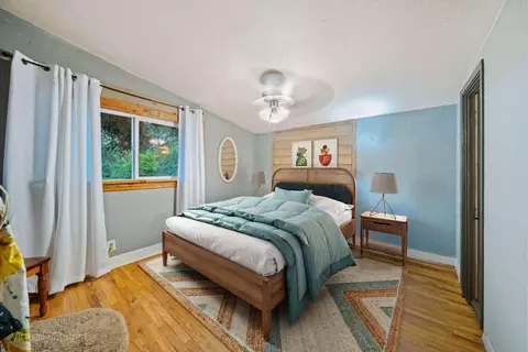 Bedroom - 4562 E Bonnyview Rd, Redding, CA 96001 photo 7 of 8