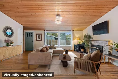 Living - 4562 E Bonnyview Rd, Redding, CA 96001 photo 1 of 2