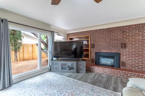 Living - 1738 Lazelle Ct, Redding, CA 96002 photo 3 of 3