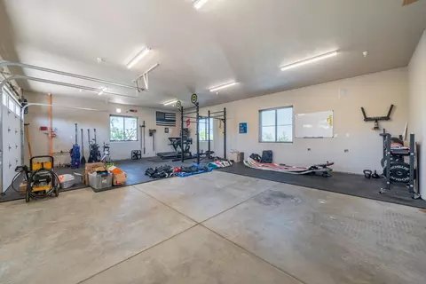Other - 880 Santa Cruz Dr, Redding, CA 96003 photo 4 of 5