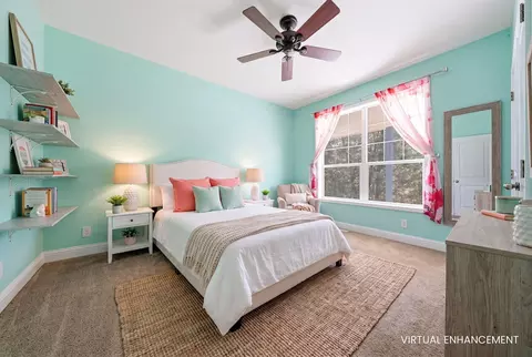 Bedroom - 13839 Creek Trl, Redding, CA 96003 photo 4 of 6