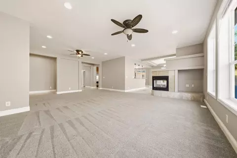 Living - 13839 Creek Trl, Redding, CA 96003 photo 5 of 9