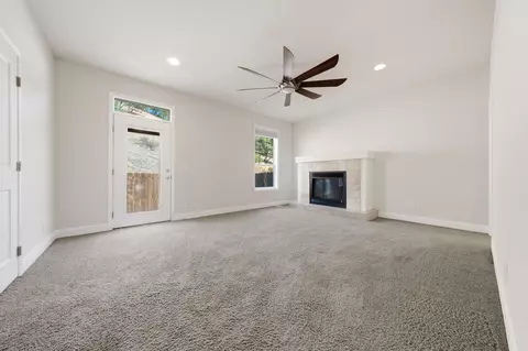 Living - 13839 Creek Trl, Redding, CA 96003 photo 8 of 9
