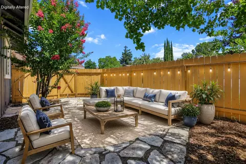 Exterior - 3012 Monte Bello Dr, Redding, CA 96001 photo 12 of 14