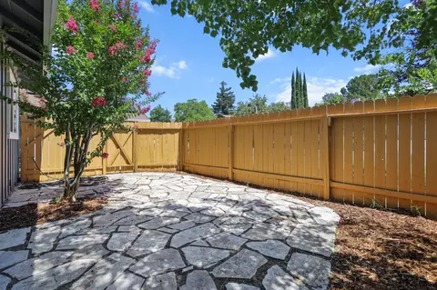 Exterior - 3012 Monte Bello Dr, Redding, CA 96001 photo 11 of 14