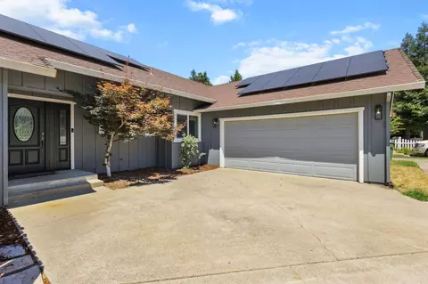 Exterior - 3012 Monte Bello Dr, Redding, CA 96001 photo 2 of 14