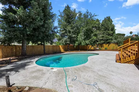 Exterior - 3012 Monte Bello Dr, Redding, CA 96001 photo 6 of 14