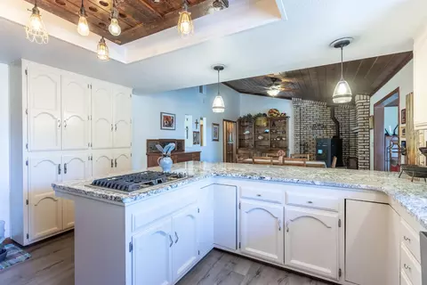 Kitchen - 16201 Plateau Cir, Redding, CA 96001 photo 3 of 3