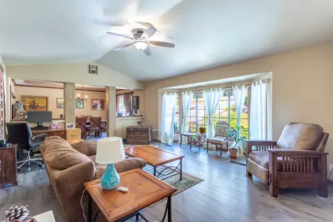 Living - 16201 Plateau Cir, Redding, CA 96001 photo 2 of 2