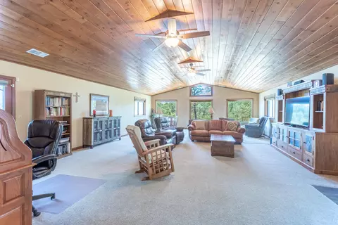Living - 16201 Plateau Cir, Redding, CA 96001 photo 1 of 2