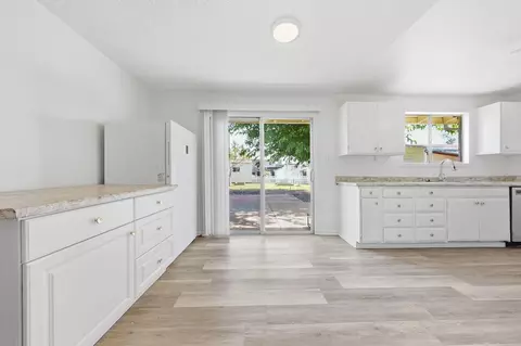 851 Lake Blvd, Redding, CA 96003 photo 6