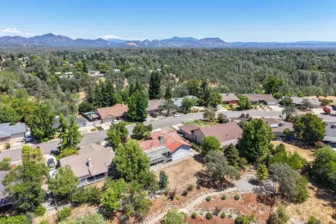 View/Area - 665 Collyer Dr, Redding, CA 96003 photo 6 of 7