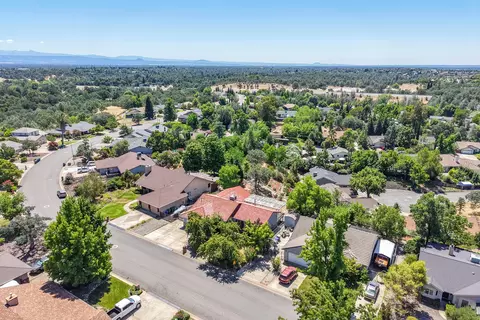 View/Area - 665 Collyer Dr, Redding, CA 96003 photo 1 of 7