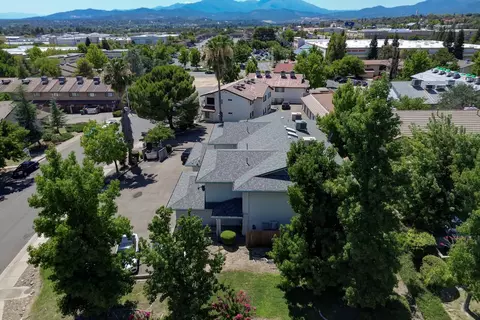 1196 Lancers Ln, Redding, CA 96003 photo 7