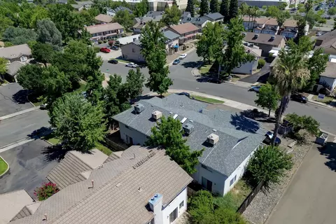 1196 Lancers Ln, Redding, CA 96003 photo 11