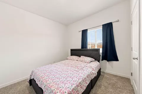 Bedroom - 3040 Renault Ct, Redding, CA 96002 photo 3 of 6
