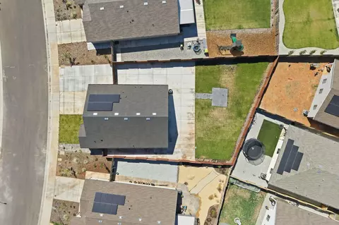 View/Area - 3040 Renault Ct, Redding, CA 96002 photo 3 of 3