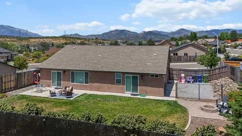 Other - 1265 Yacht Ct, Redding, CA 96003 photo 5 of 18