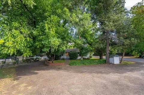 Exterior - 330 Belle Mill Rd, Red Bluff, CA 96080 photo 17 of 19