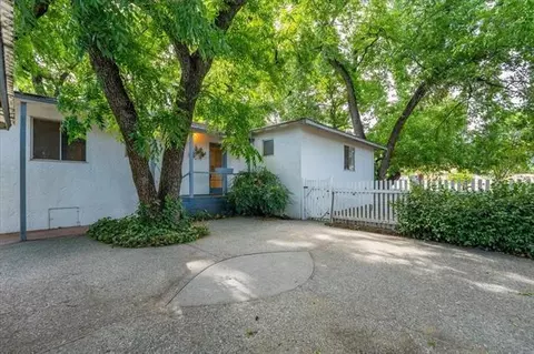 Exterior - 330 Belle Mill Rd, Red Bluff, CA 96080 photo 11 of 19