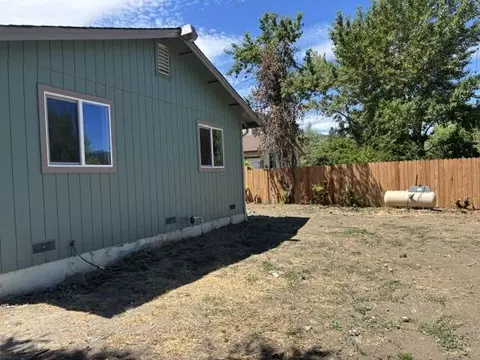 Exterior - 21 3rd Ave, Lewiston, CA 96052 photo 4 of 5