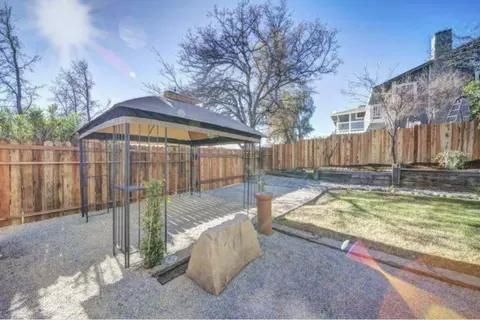 Exterior - 3701 Cal Ore Dr, Redding, CA 96001 photo 7 of 8