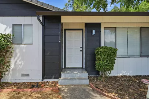 Exterior - 1134 Ruthie Ln, Redding, CA 96002 photo 3 of 10