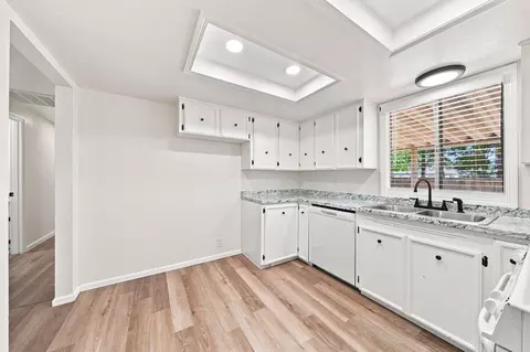 Kitchen - 1134 Ruthie Ln, Redding, CA 96002 photo 1 of 3