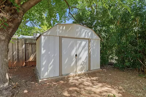 Exterior - 1134 Ruthie Ln, Redding, CA 96002 photo 10 of 10