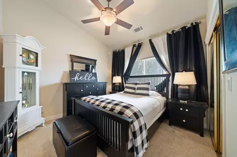 Bedroom - 2002 Cilantro Dr, Redding, CA 96003 photo 1 of 3
