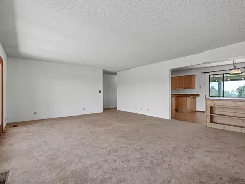 Living - 22370 Lariat Ln, Red Bluff, CA 96080 photo 3 of 3