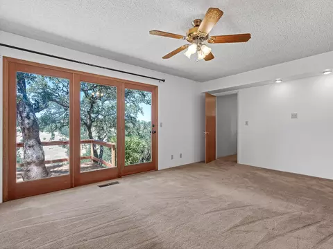 Bedroom - 22370 Lariat Ln, Red Bluff, CA 96080 photo 1 of 6