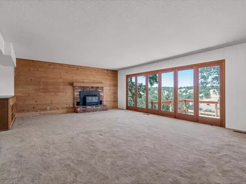 Living - 22370 Lariat Ln, Red Bluff, CA 96080 photo 1 of 3