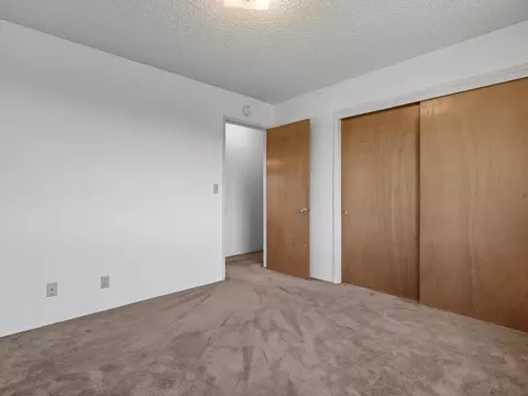 Bedroom - 22370 Lariat Ln, Red Bluff, CA 96080 photo 4 of 6