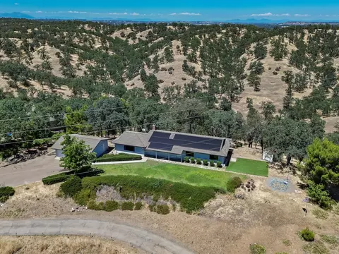 View/Area - 22370 Lariat Ln, Red Bluff, CA 96080 photo 2 of 5