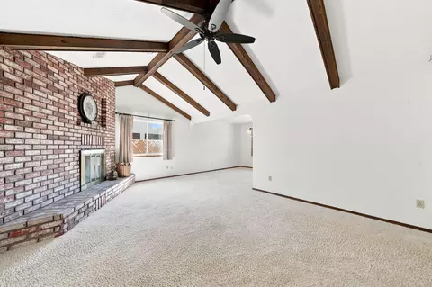 Living - 318 Woodhill Dr, Redding, CA 96003 photo 5 of 8