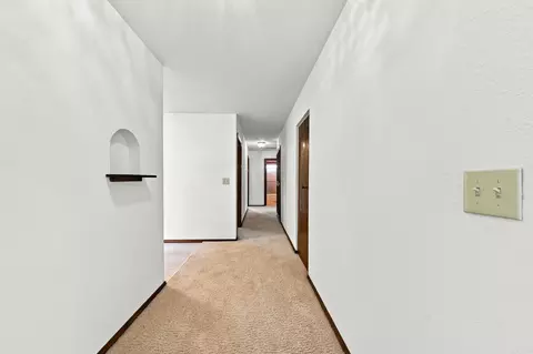Entry Way - 318 Woodhill Dr, Redding, CA 96003 photo 1 of 1
