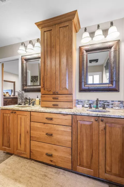 Bath - Undisclosed, Corning, CA 96021 photo 3 of 6
