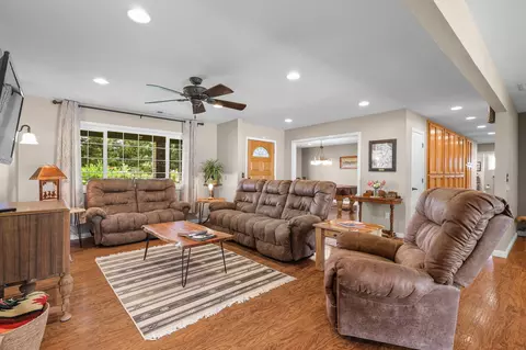 Living - Undisclosed, Corning, CA 96021 photo 1 of 4