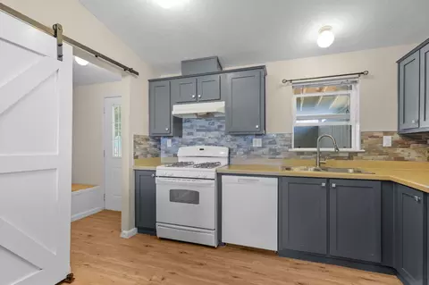 Kitchen - Undisclosed, Corning, CA 96021 photo 3 of 4